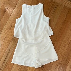 Elegant White Sleeveless Romper